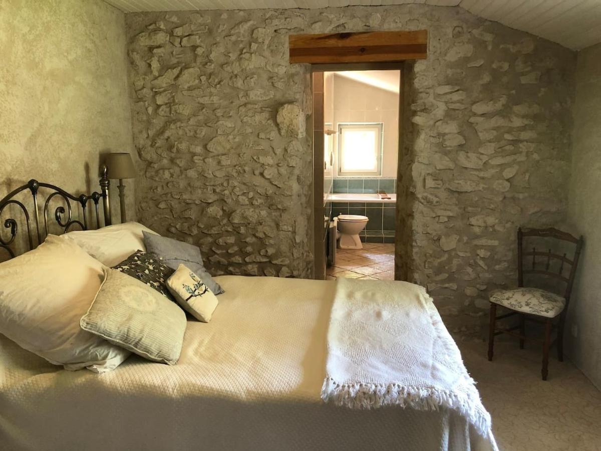 Country Villa For 19 Pool Cinema Football Pitch Verteillac Bagian luar foto