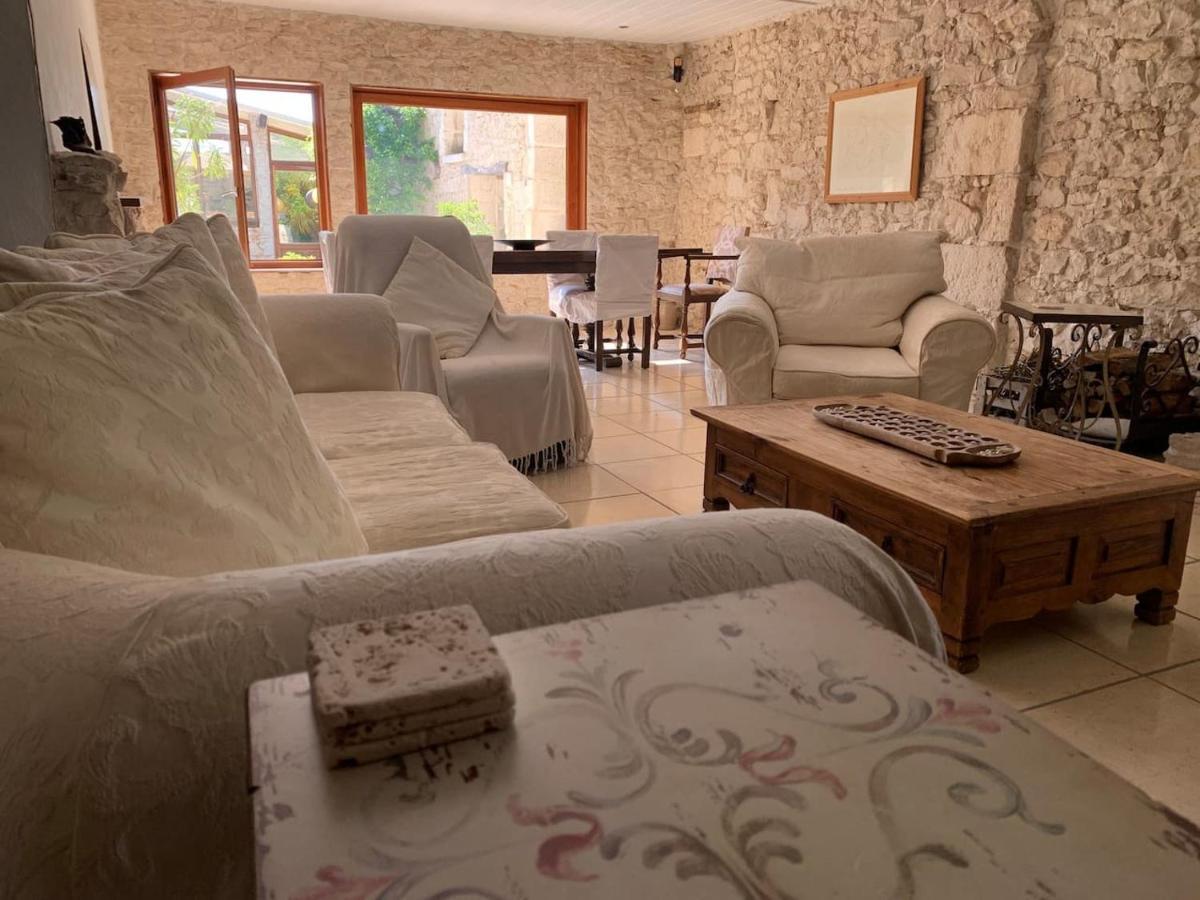 Country Villa For 19 Pool Cinema Football Pitch Verteillac Bagian luar foto